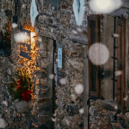 Il Granaio - Historic Molino Maufet Watermill - ヴィラ コーリコ